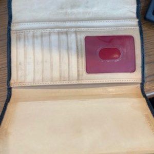 Dooney & Bourke wallet- Black